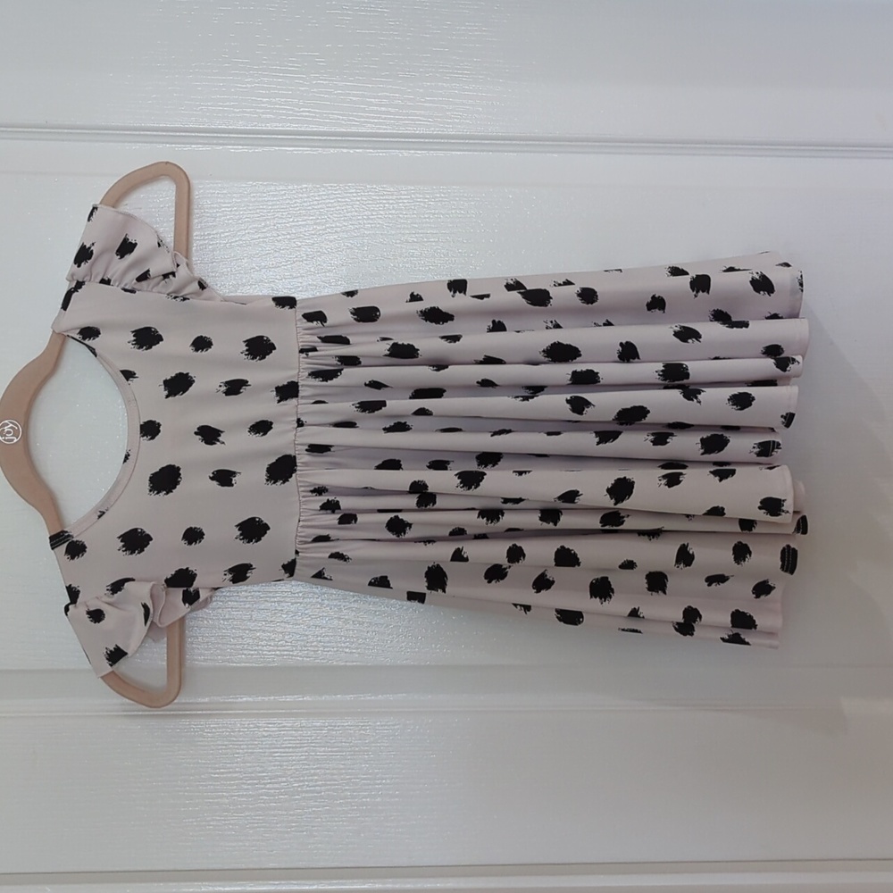 GUC Dot Dot Smile Dress 3/4